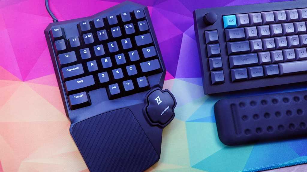 Lemokey X0 Keypad Review: An Affordable Gaming Companion