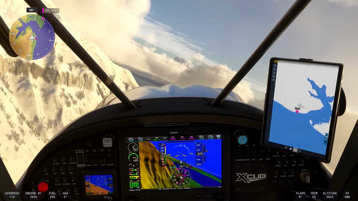 Asobo has invested a lot of work in authentically simulating the melting of glaciers. Ray tracing also comes into its own here, as the ice is reflected in our cockpit.