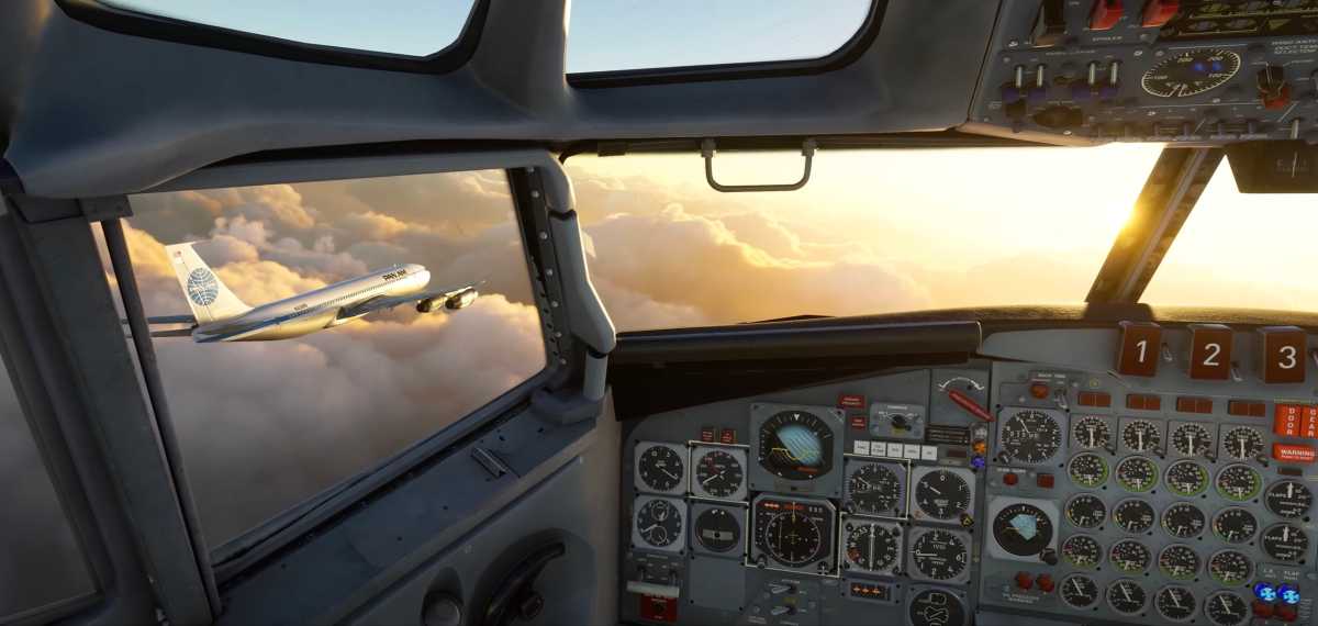 Playable history: It is absolutely fascinating to experience how difficult it was to fly the first Boeing. The pilots had to keep an eye on all these analogue instruments and navigate themselves.