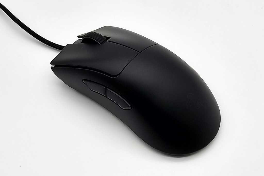 Razer Deathadder V3 Review: A Featherlight FPS Champion