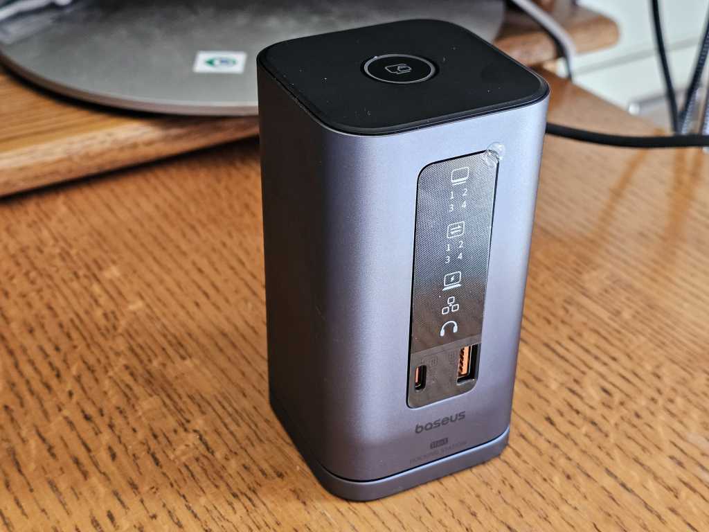 Baseus Spacemate 11-in-1 Docking Station Review: Clever But Underperforming