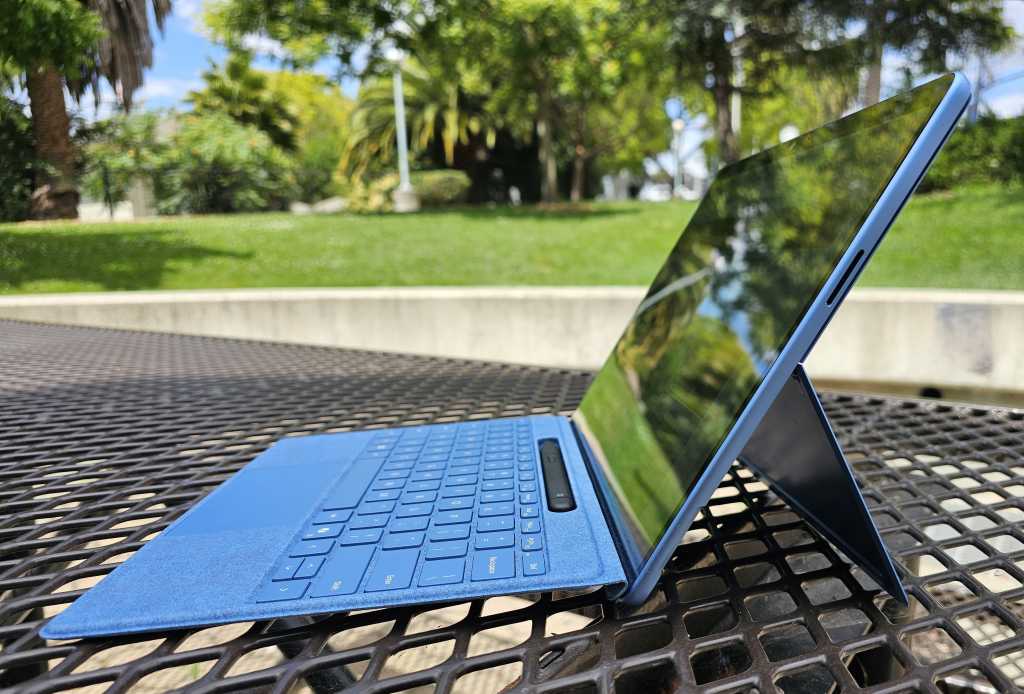 Surface Pro (2024) Review: A Promising but Imperfect Glimpse into the Future of Productivity