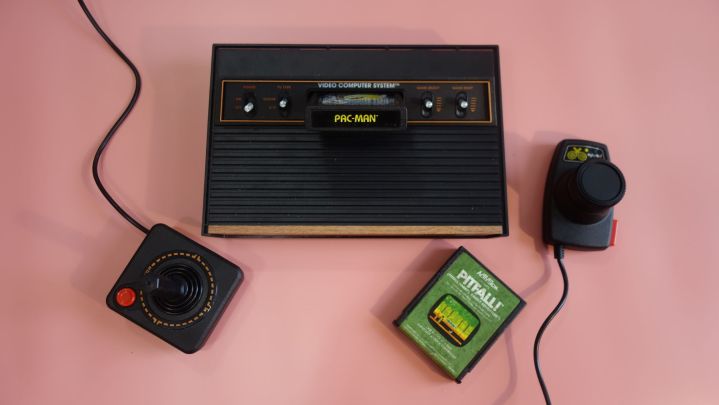 alt: An Atari 2600+ console