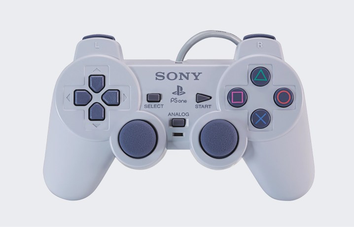 A Retrospective on the Greatest Video Game Controllers of All Time