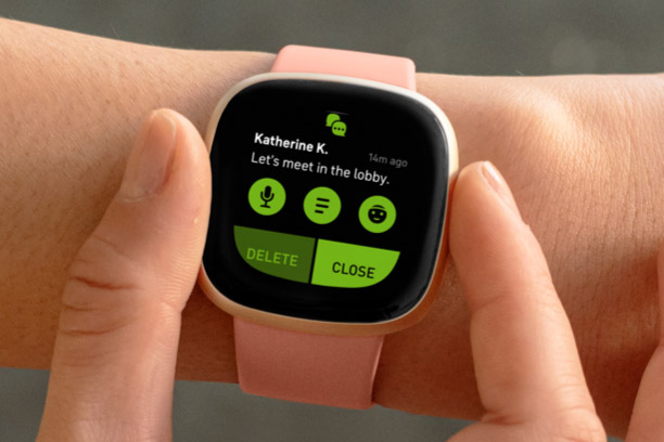 Fitbit Versa 3 call and text notifications.