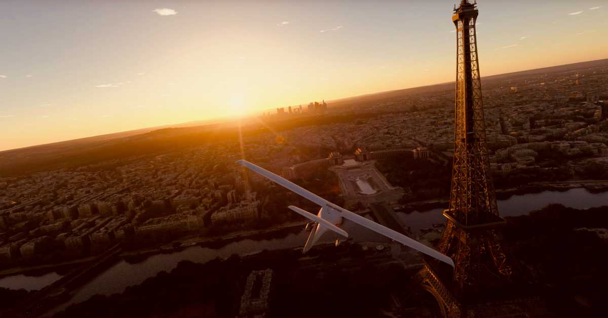 Pure magic in the air: flying over Paris at sunrise, from the Eiffel Tower to the Louvre and Versailles, is like a short holiday in front of the PC.