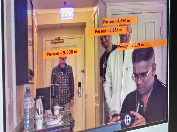 Depth perception on the PxE holographic camera