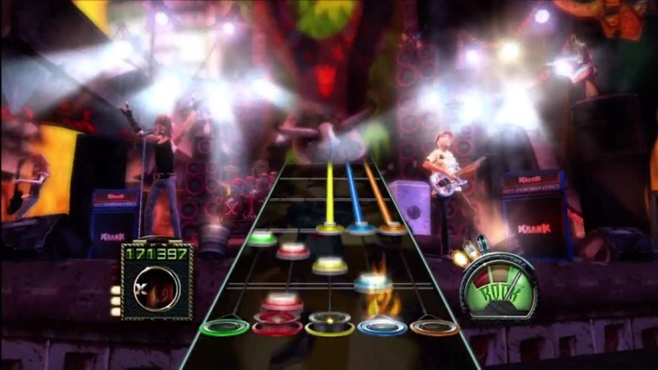 alt text: Gameplay of "Through the Fire and the Flames" in Guitar Hero 3.