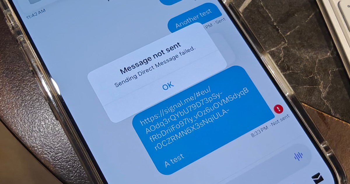 X Blocks Links to Encrypted Messaging App Signal