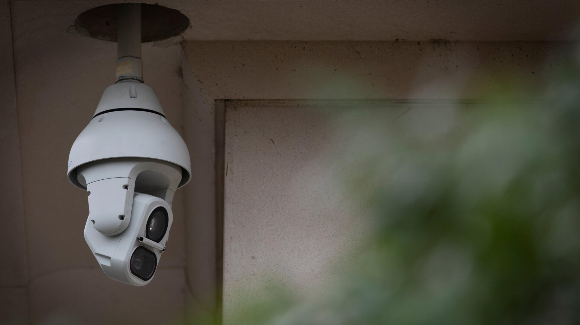 AI-Powered Worker Surveillance Sparks Controversy After Y Combinator Promotes Startup