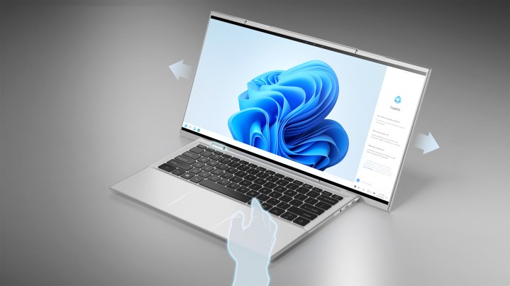 Close-up of the Compal Infinite laptop's horizontally expanding display