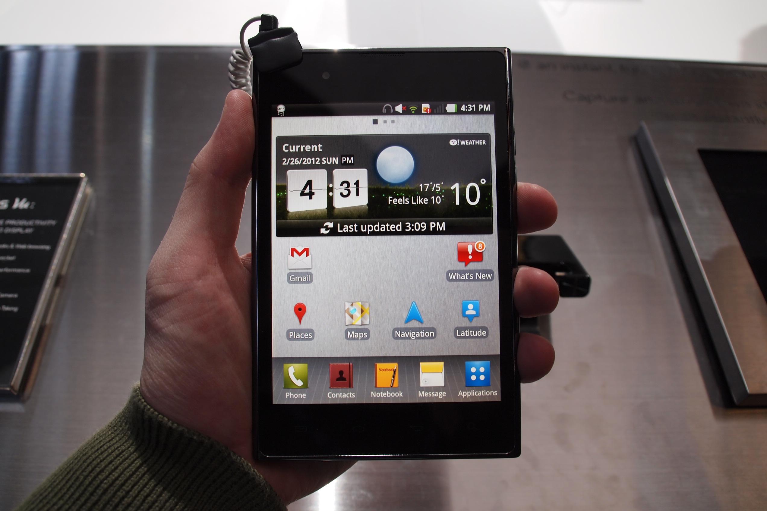 LG Optimus Vu at MWC.