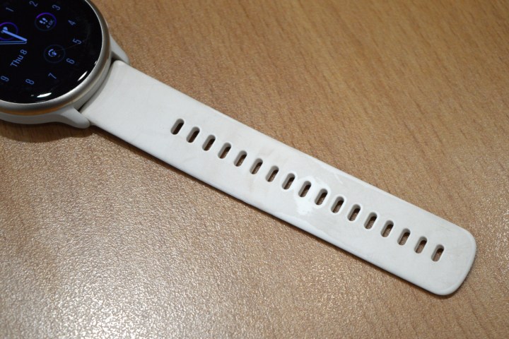 The Garmin Vivoactive 6