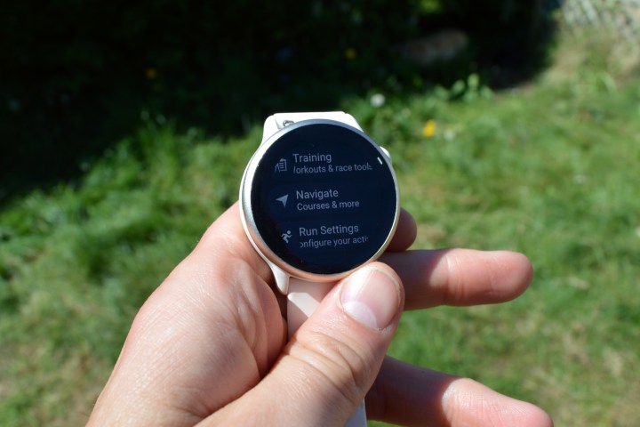 Changing the Garmin Vivoactive 6