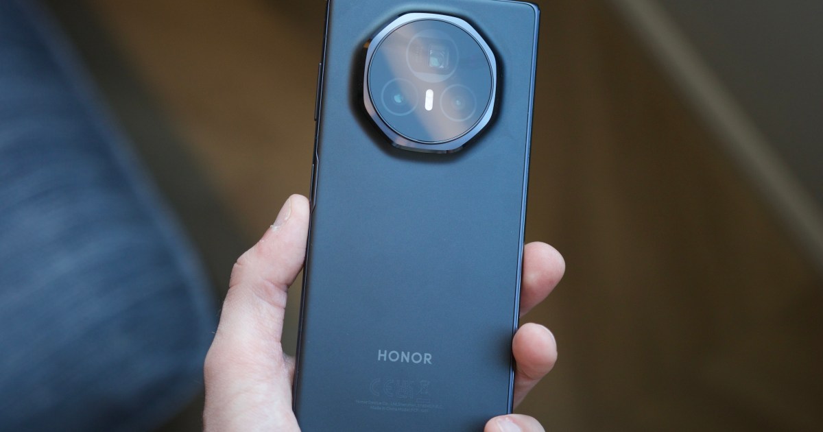 Honor Magic V5: A Foldable Powerhouse with a Massive Battery