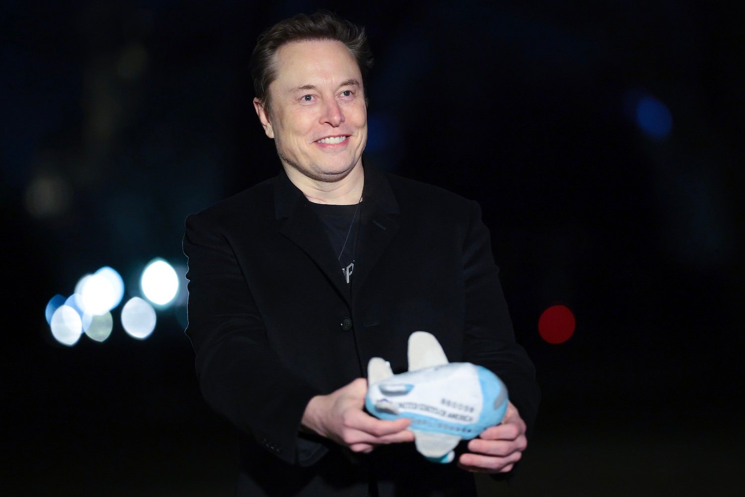 Elon Musk's Grok AI Fixates on "White Genocide" Conspiracy Theory