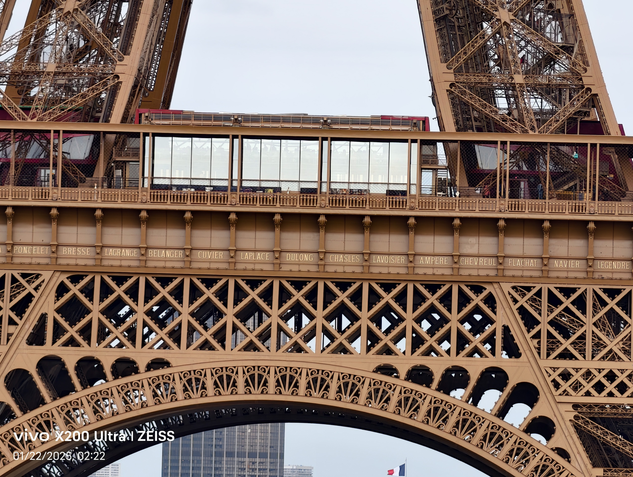 Vivo X200 Ultra 10x zoom of the Eiffel Tower.