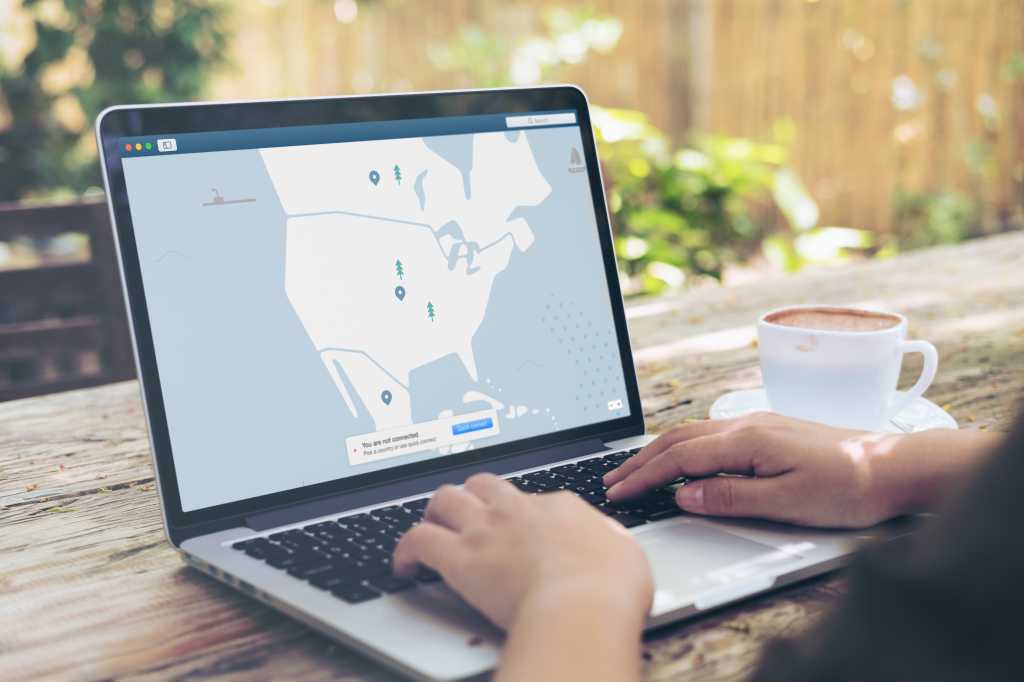 VPN and Tor: A Risky Mix for Your Online Anonymity?