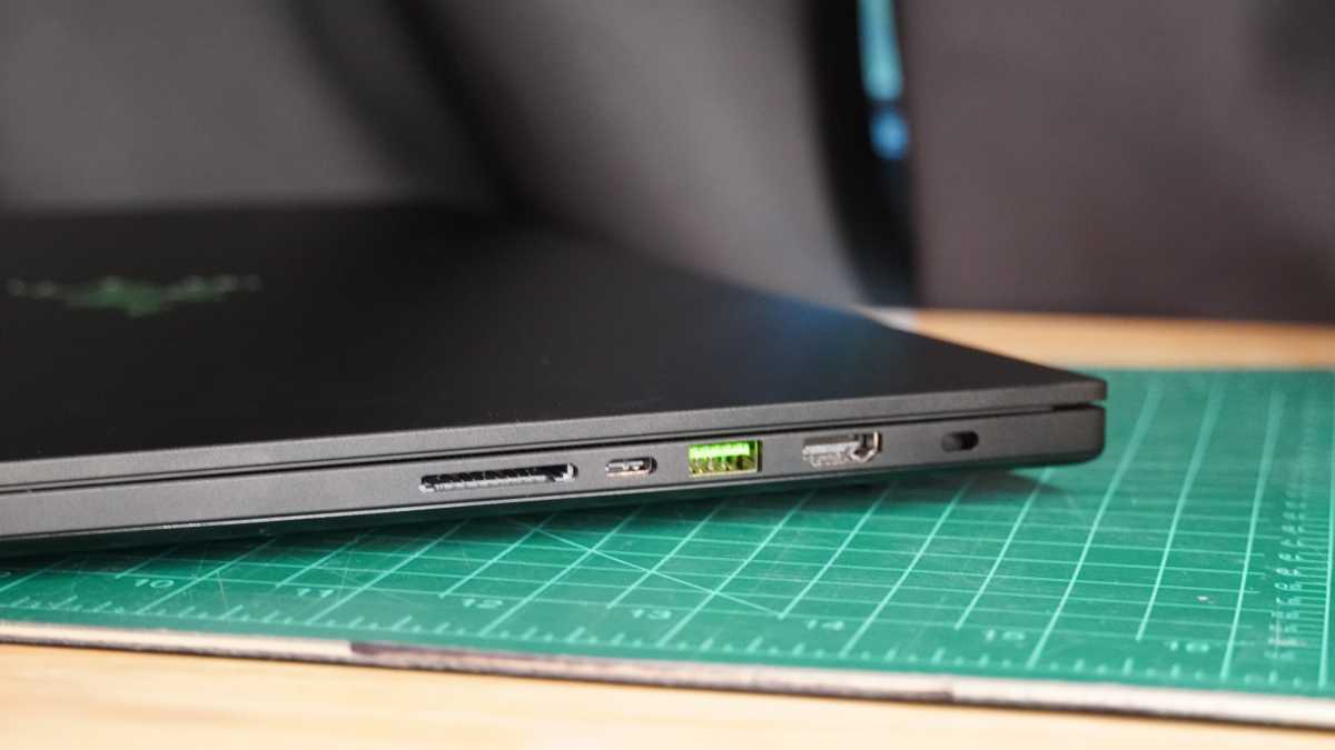 Side profile of the Razer Blade 16 2025 highlighting its diverse port selection including USB4 and HDMI 2.1.