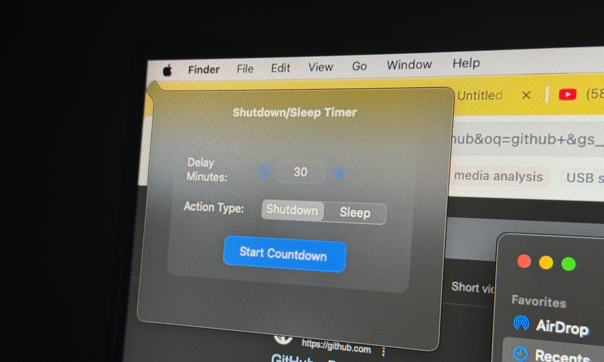 Shutdown Scheduler app interface on macOS displaying options for scheduling shutdown and sleep.