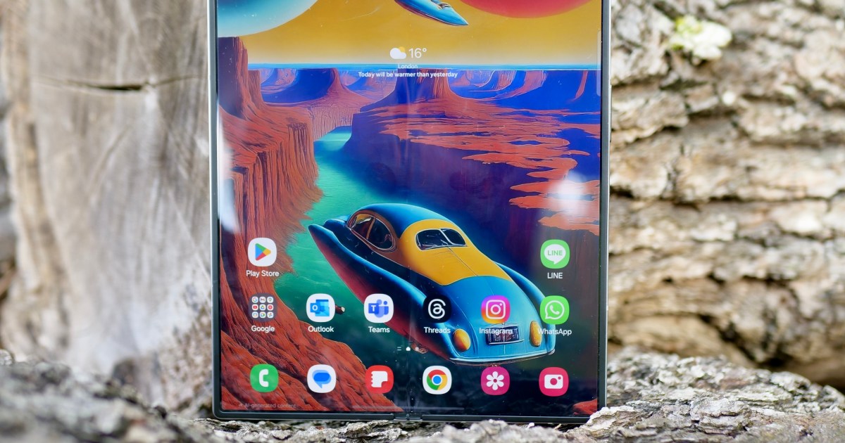Samsung Galaxy Z Fold 7: Decoding the Official Teasers