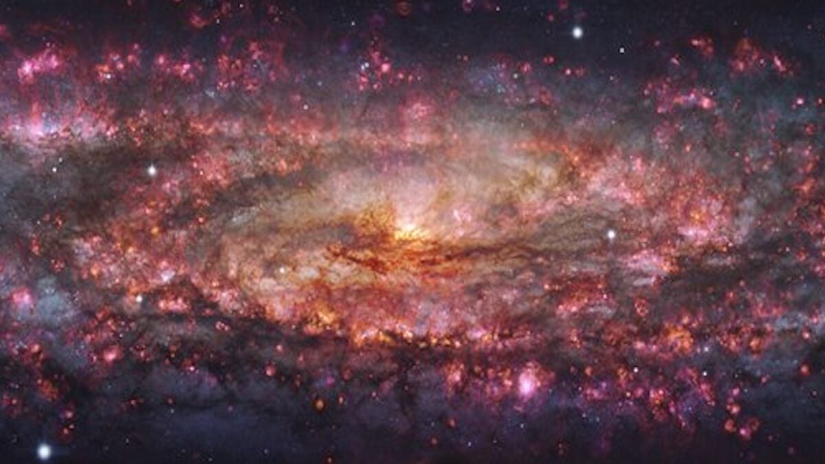 Most Colorful View of Sculptor Galaxy Unveiled by ESO's VLT