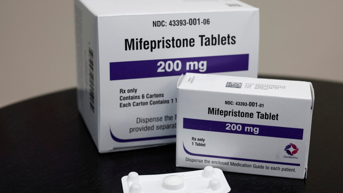 Four US States Petition FDA to Lift Mifepristone Restrictions