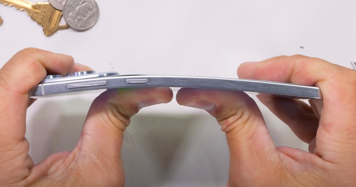 Galaxy S25 Edge Durability: Survives JerryRigEverything Bend Test