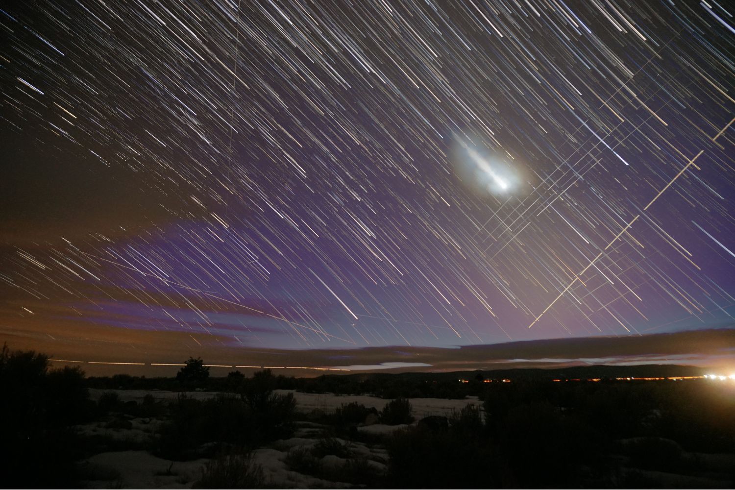 Solar Activity Impacts Starlink: Shorter Lifespans, Reentry Risks