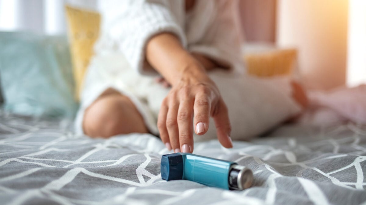 Night Shifts Linked to Higher Asthma Risk in Women, UK Study Finds